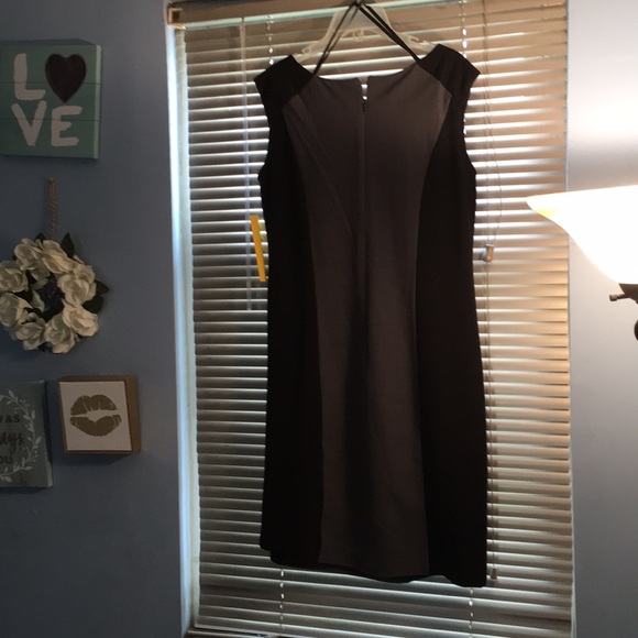 Two tone dress - Picture 2 of 3